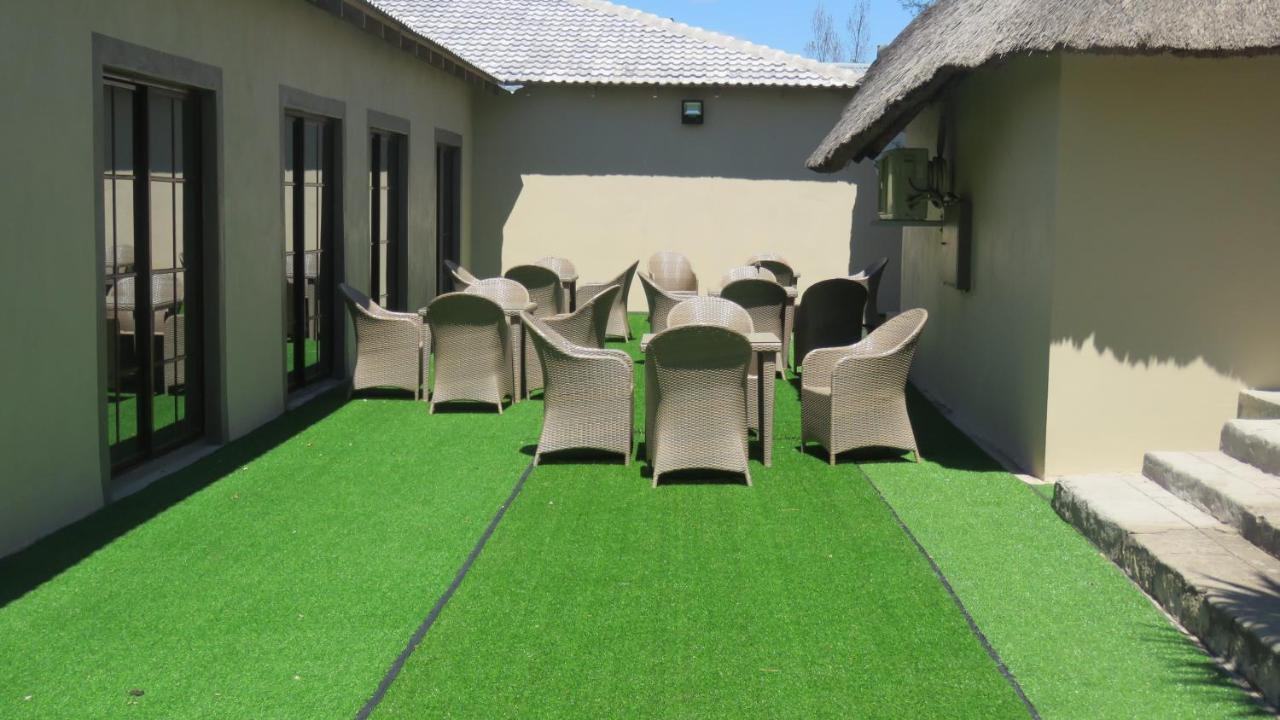 Dwaleni Farm Lodge Matsapha Buitenkant foto